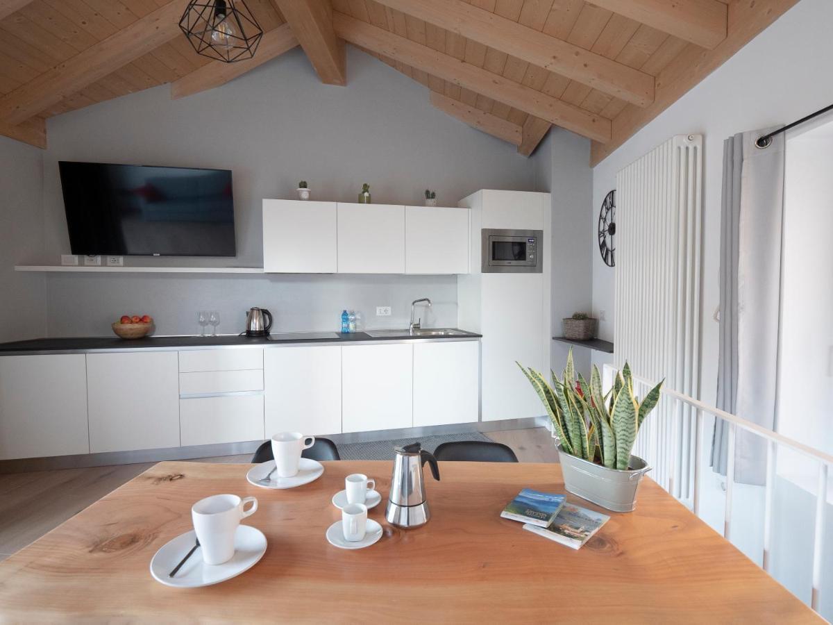 Bellano Holidays - Casa Artemio Экстерьер фото